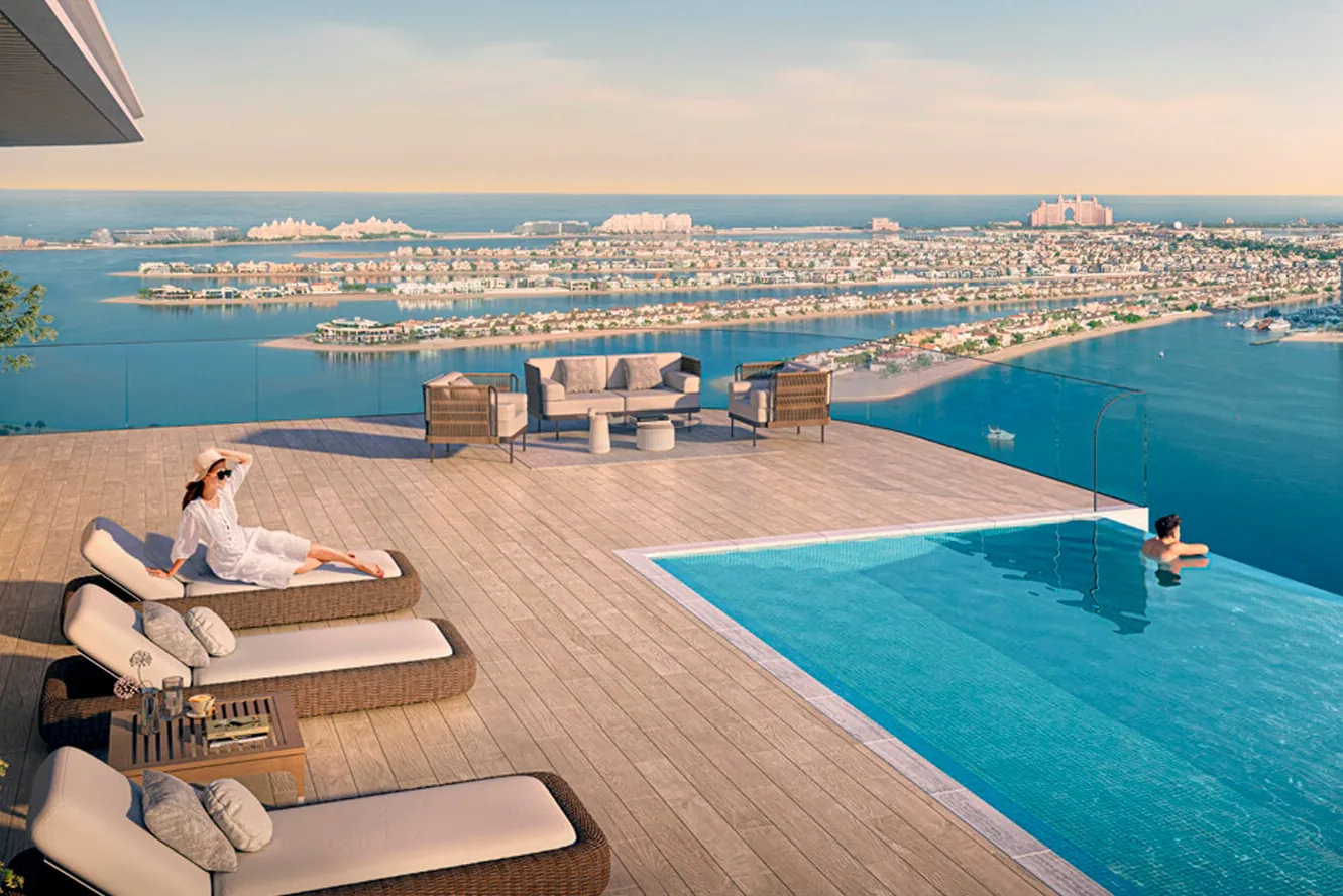 A verdant oasis in the heart of the sea