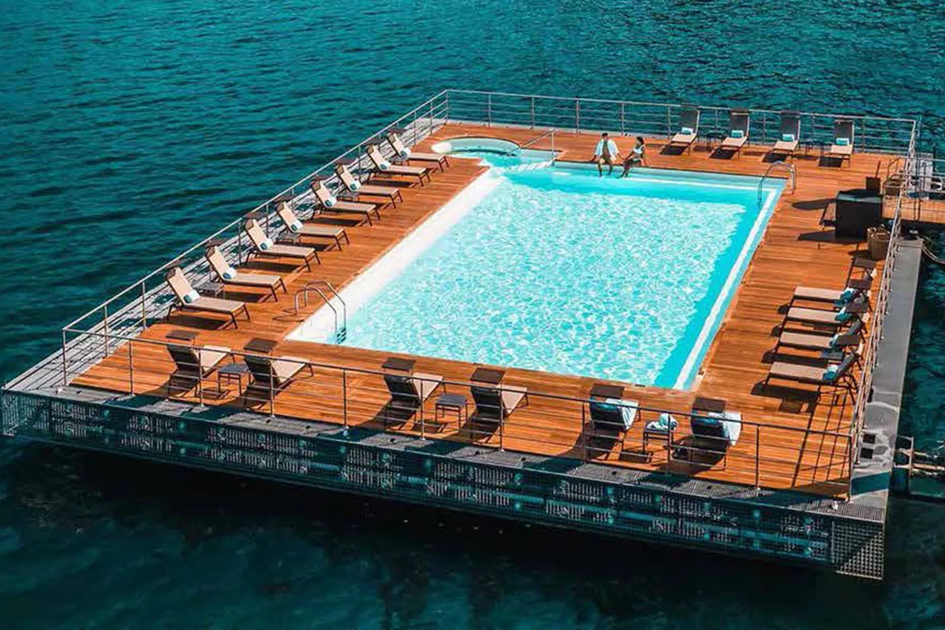 Unique seawater pool zone near the promenade