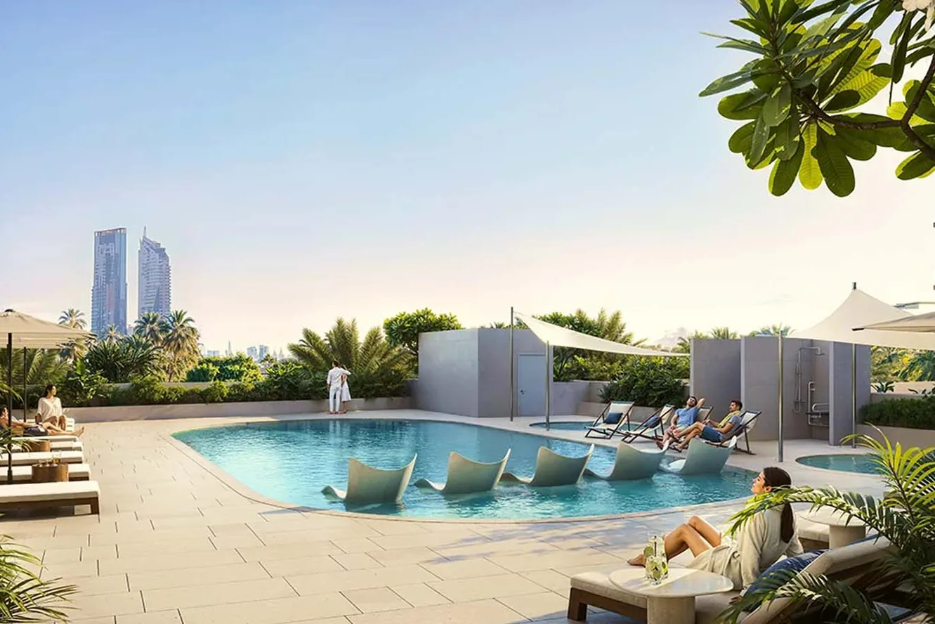 6 amenities, including a clubhouse
