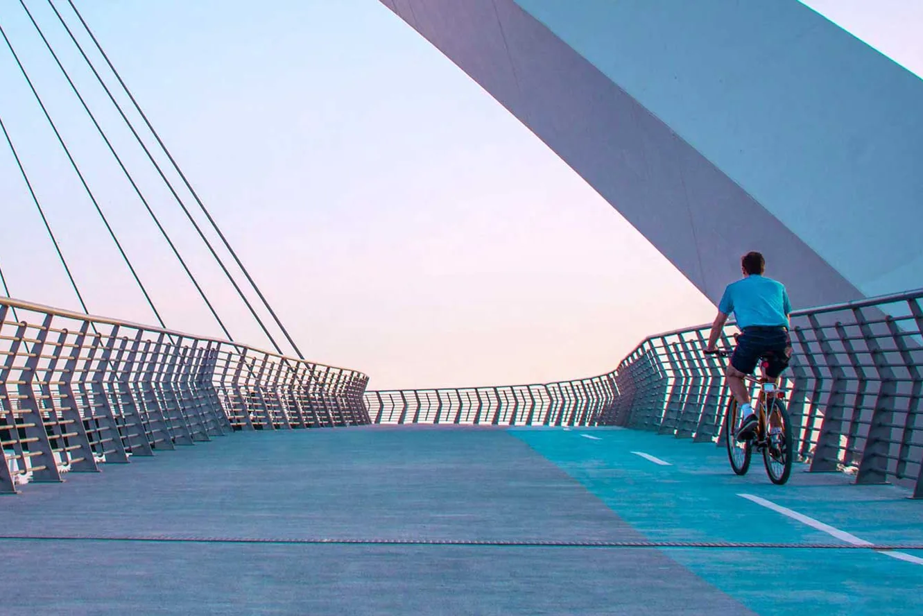 A 13-kilometer cycle route