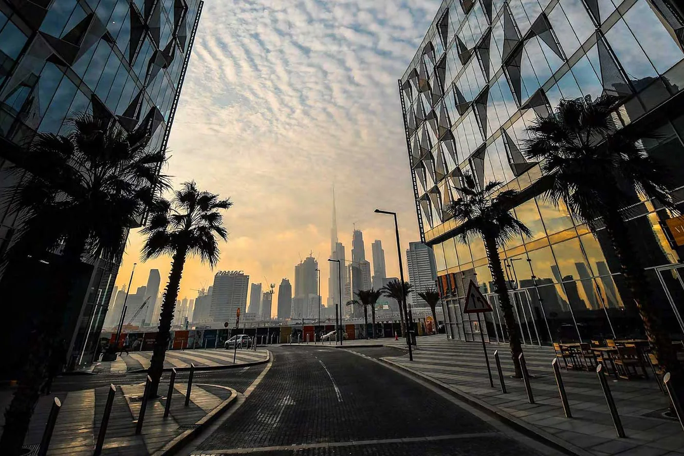 Proximity to shopping, dining, and entertainment