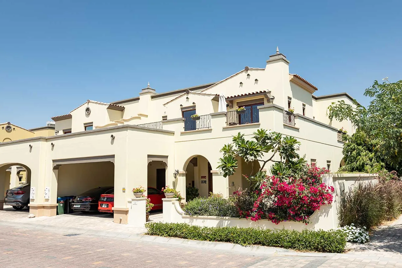 Thoughtful floor plans & finishes