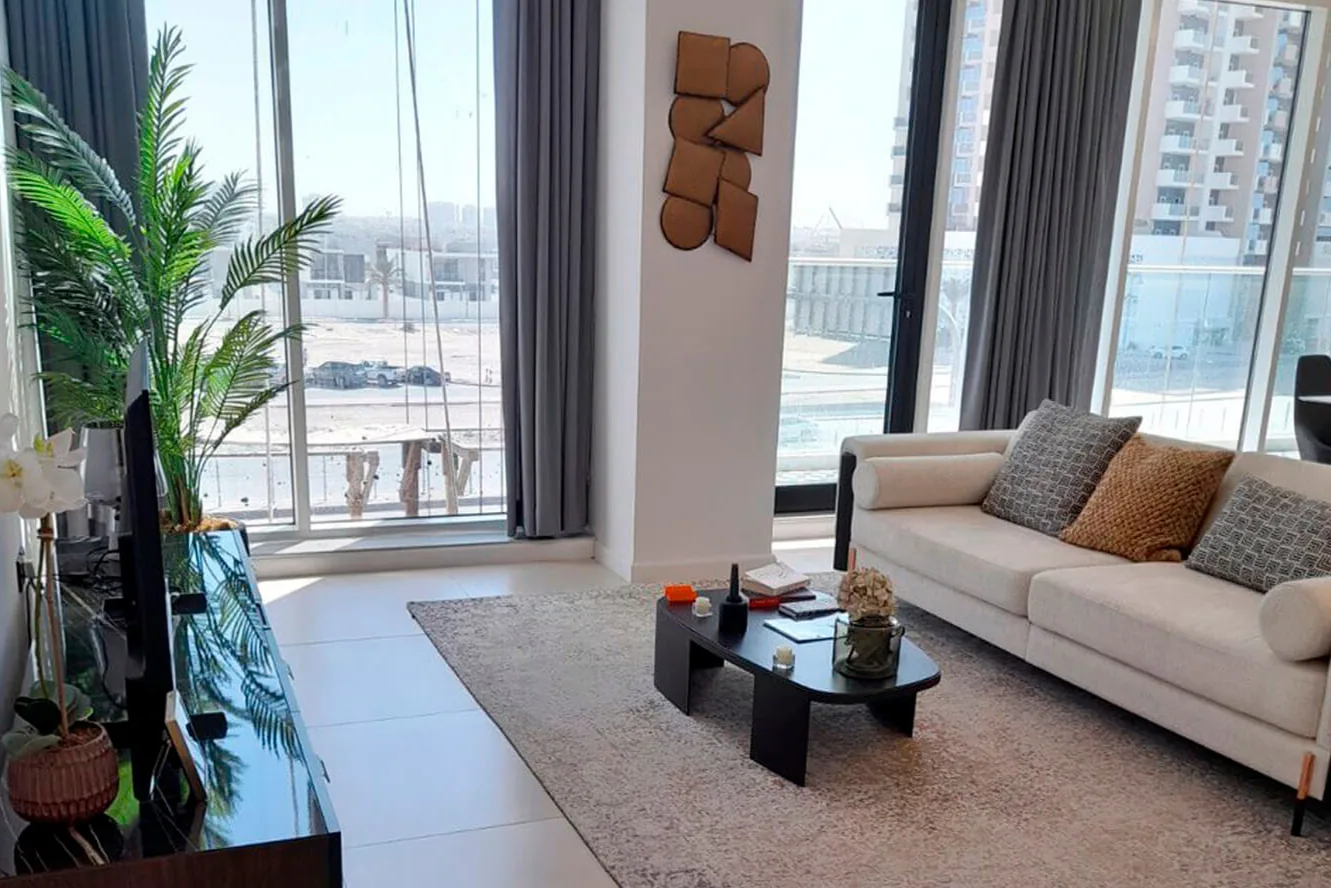 Ready-to-move-in residences