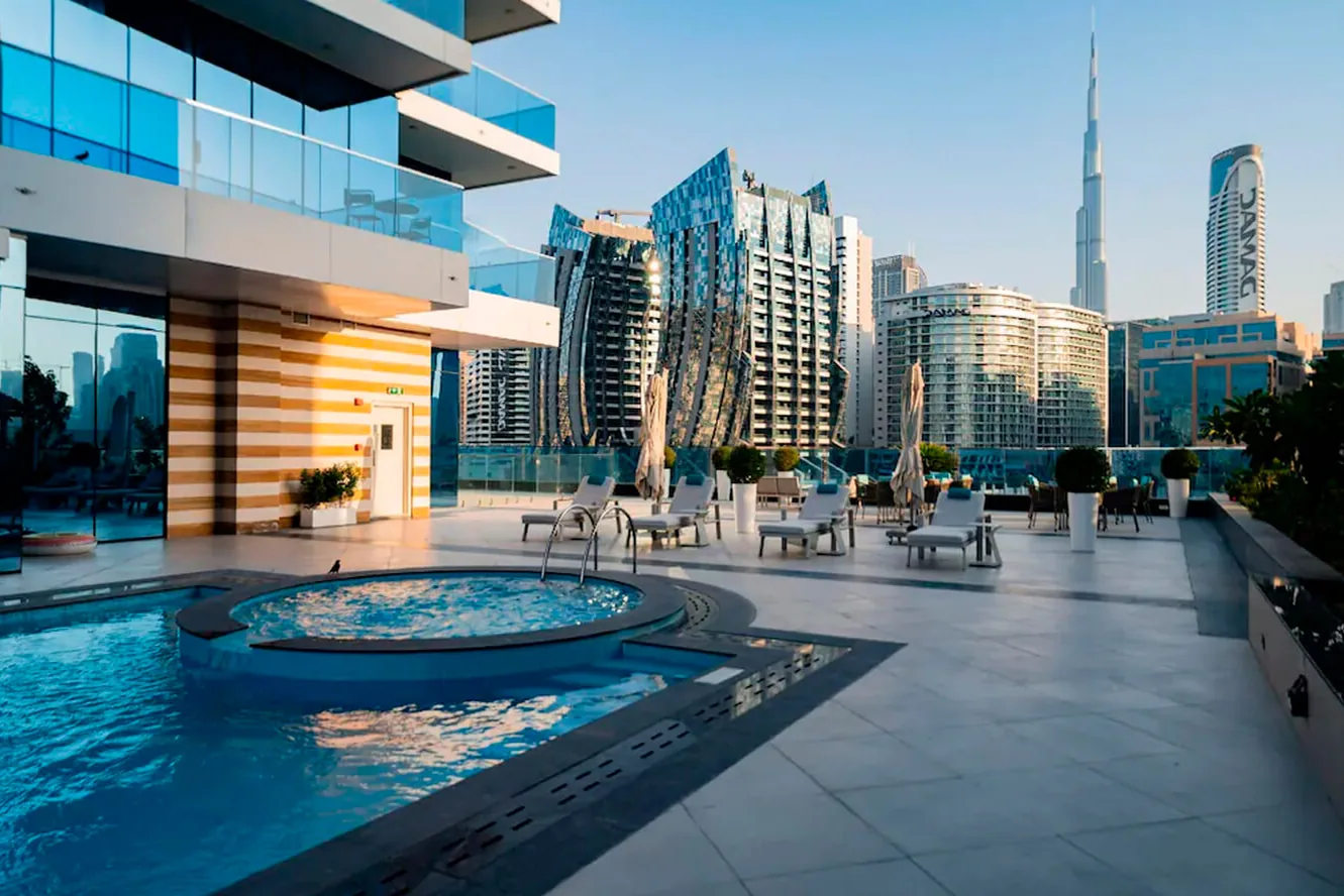 Panoramic spa area